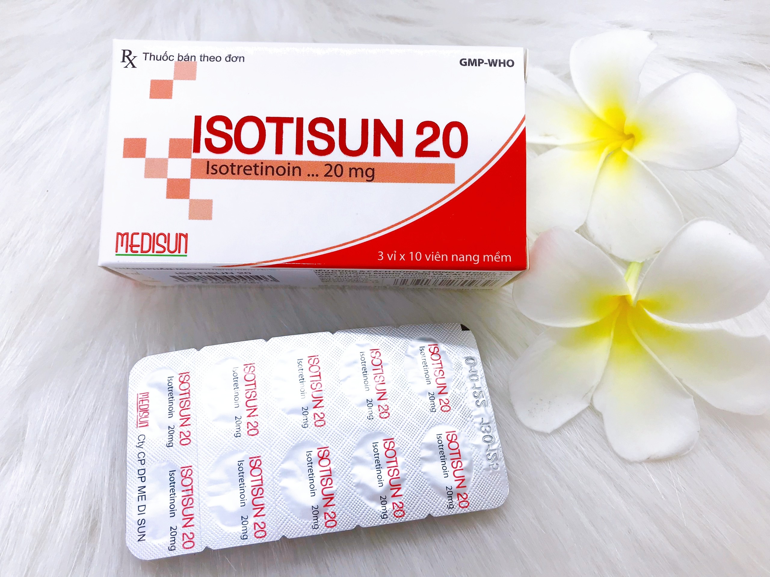 Thuốc ISOTISUN 20 (Isotretinoin 20mg) Medisun H/30v điều trị mụn trứng cá, giảm tiết bã nhờn 3 Thuốc ISOTISUN 20 | thuoctotgiasi.com